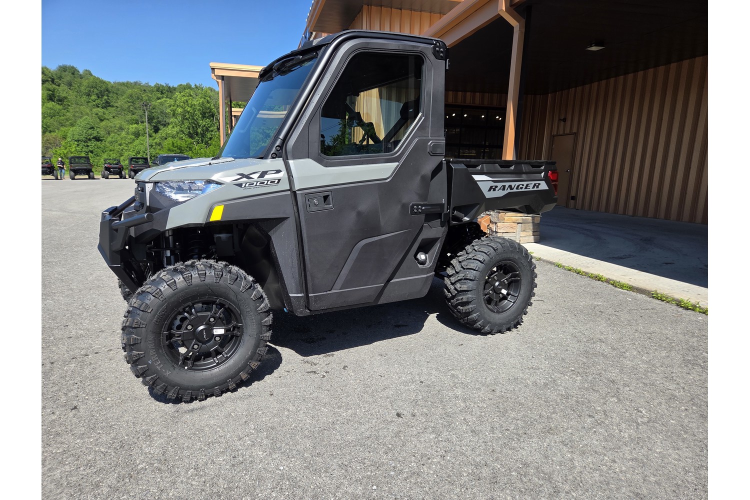 2026 Polaris RANGER 1000 CAB Side x Side