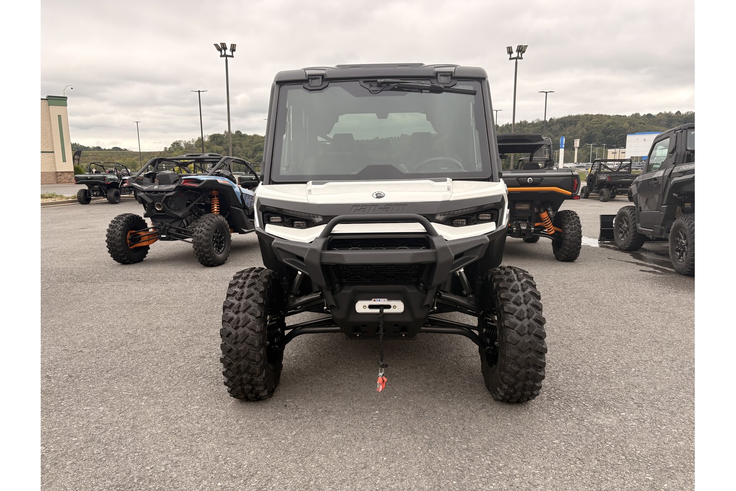 2026 Can-Am Defender MAX Limited HD11 Side x Side