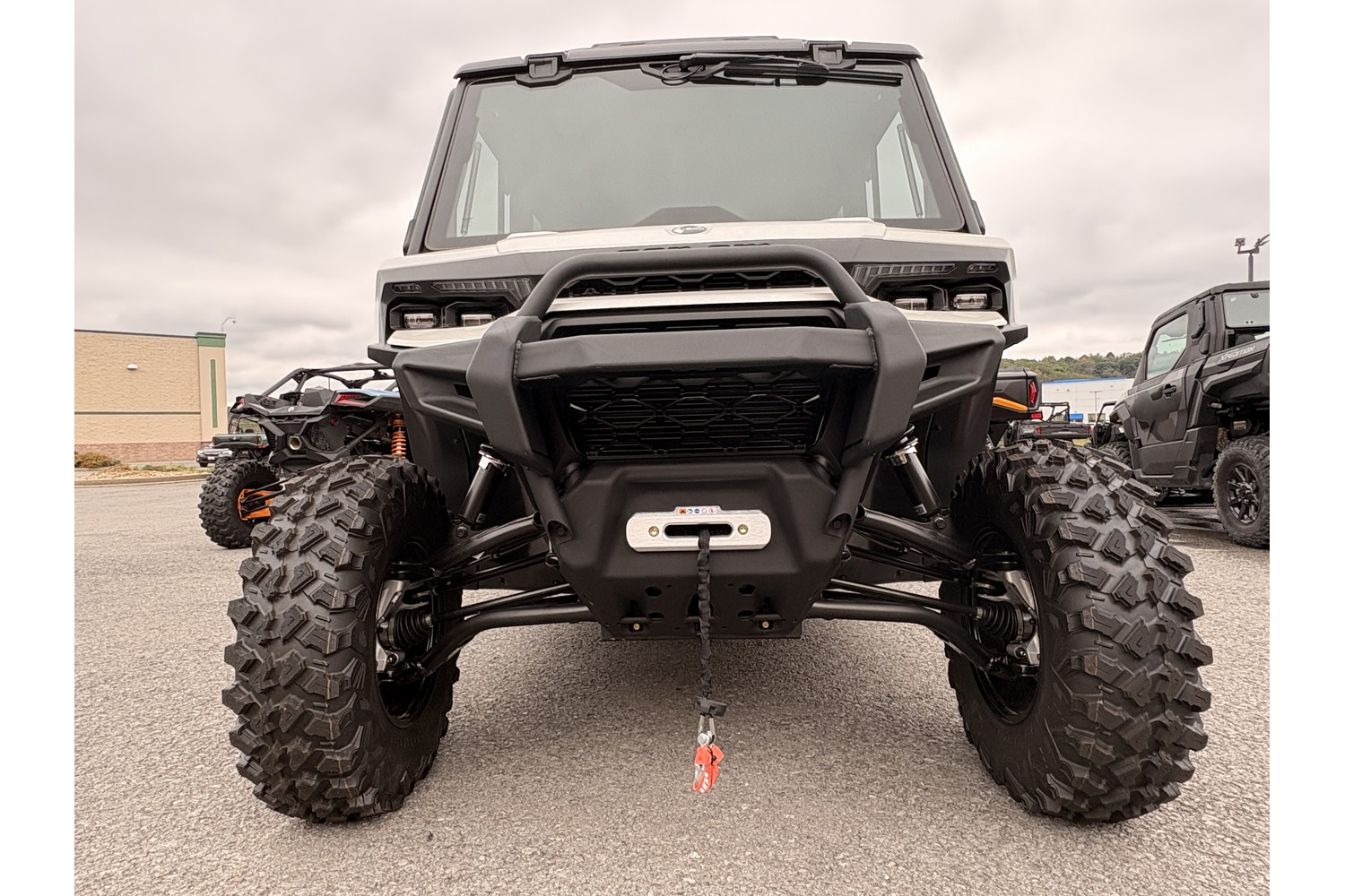 2026 Can-Am Defender MAX Limited HD11 Side x Side
