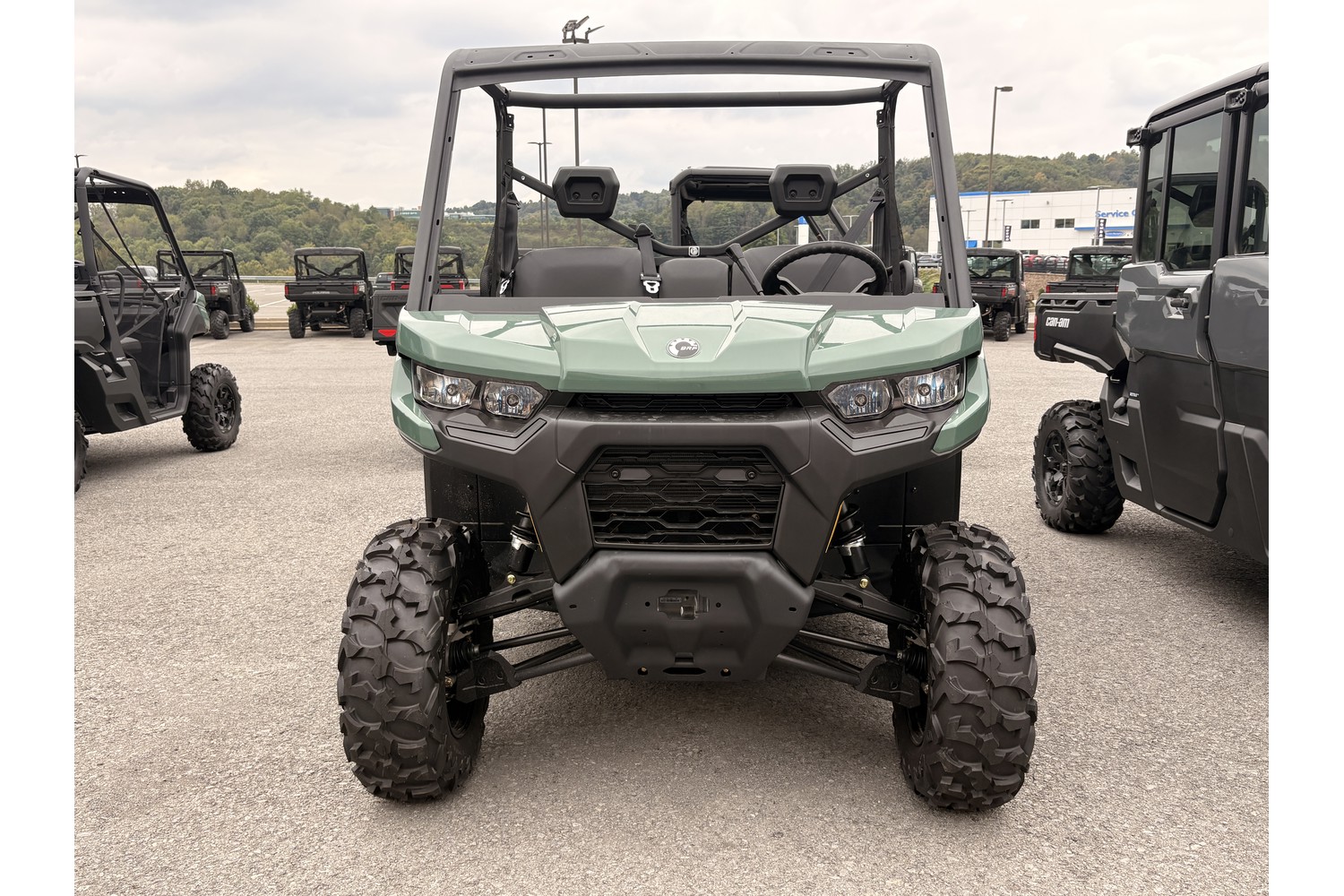 2026 Can-Am Defender DPS HD9 Side x Side