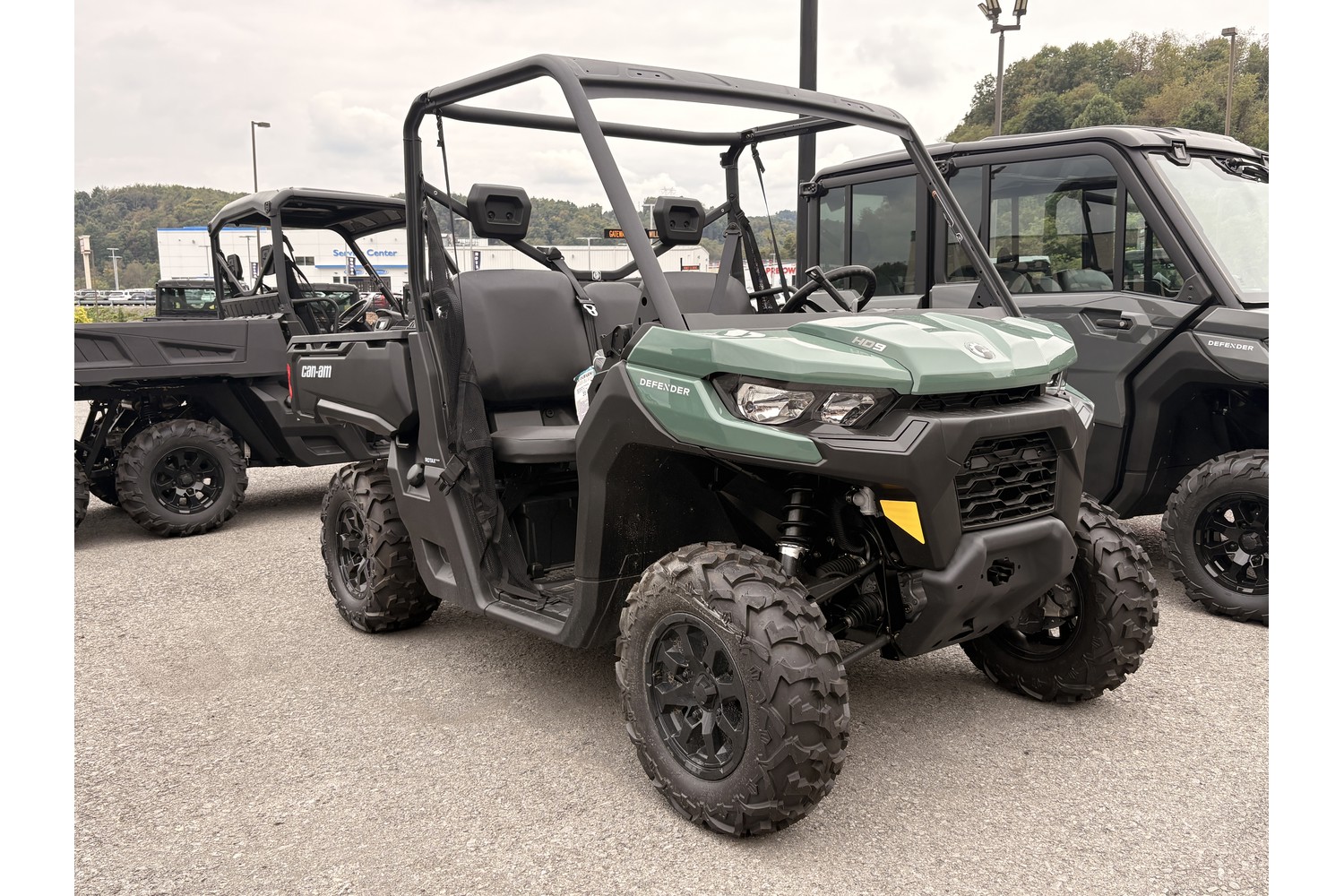 2026 Can-Am Defender DPS HD9 Side x Side