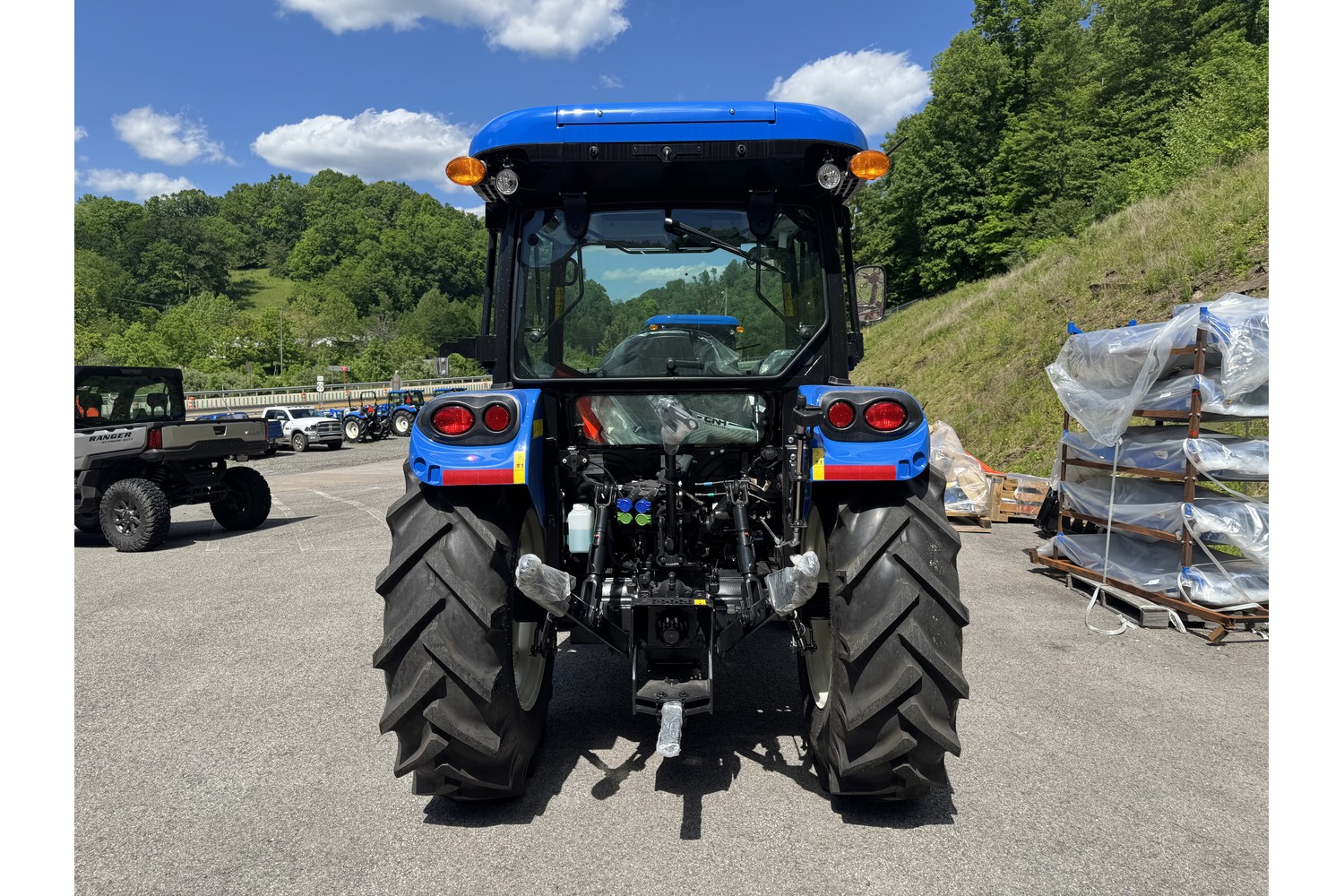 2026 New Holland WORKMASTER 75 Agricultural Tractors
