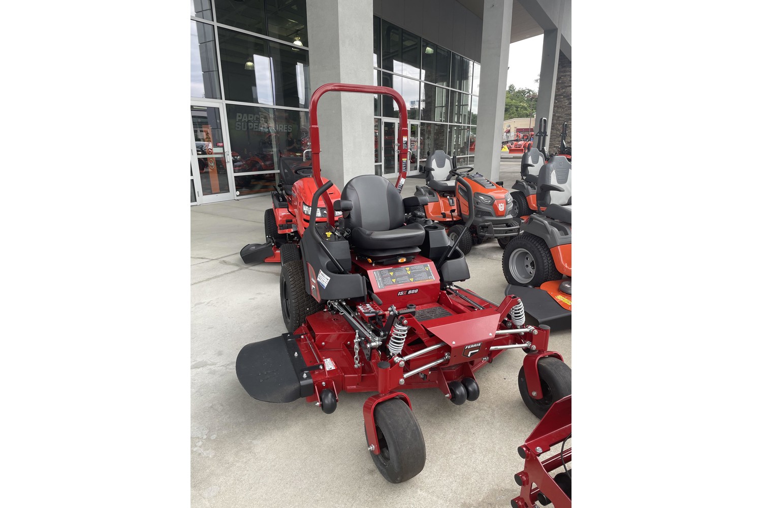 2024 Ferris ISX 800 Commercial Lawn Mowers