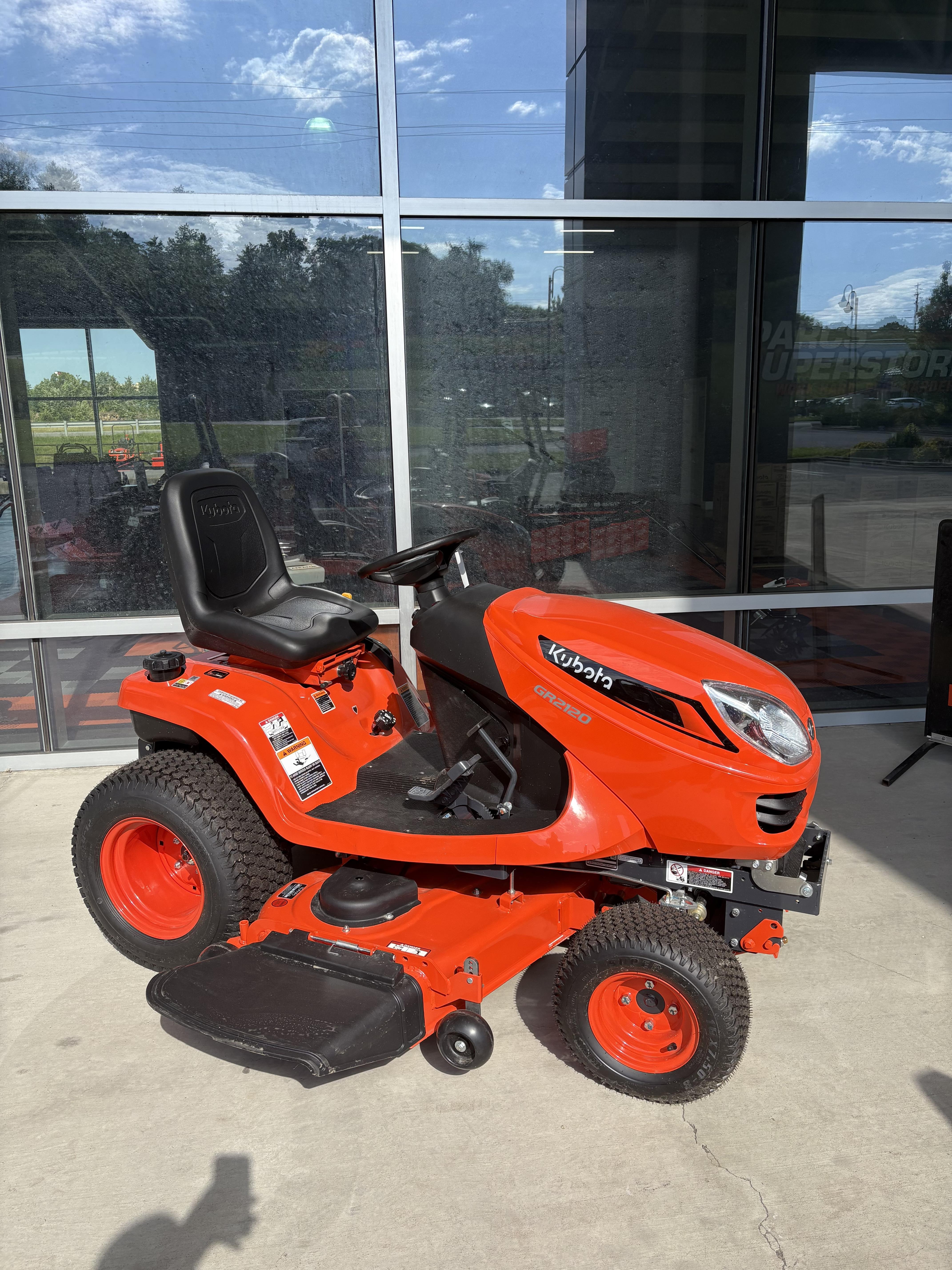2026 Kubota GR2120 Residential Lawn Mower