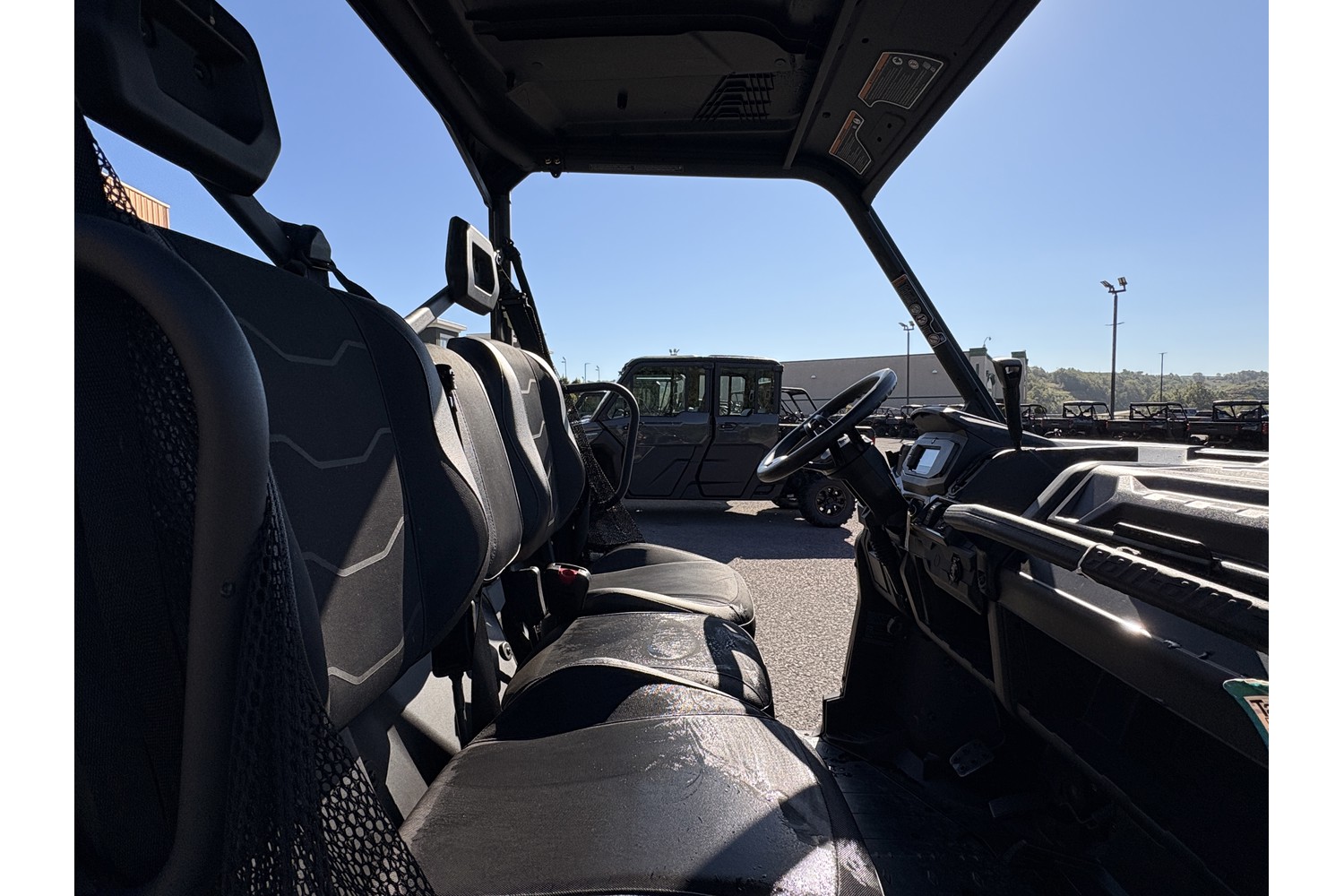 2026 Can-Am Defender 6x6 XT HD10 Side x Side