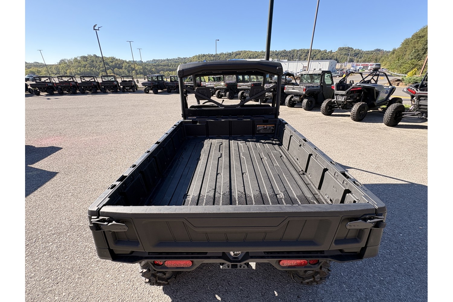 2026 Can-Am Defender 6x6 XT HD10 Side x Side