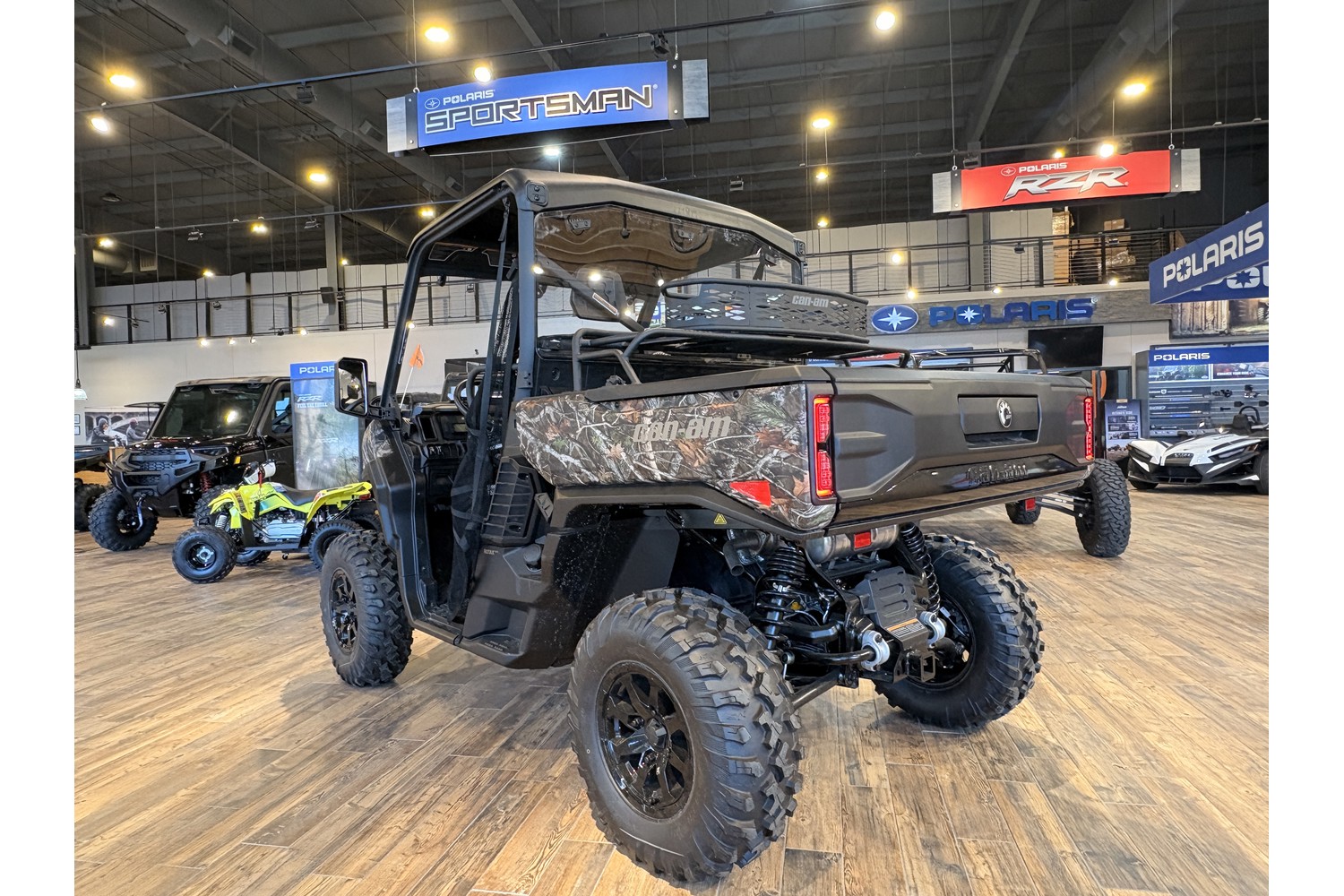 2026 Can-Am Defender XT HD11 Side x Side
