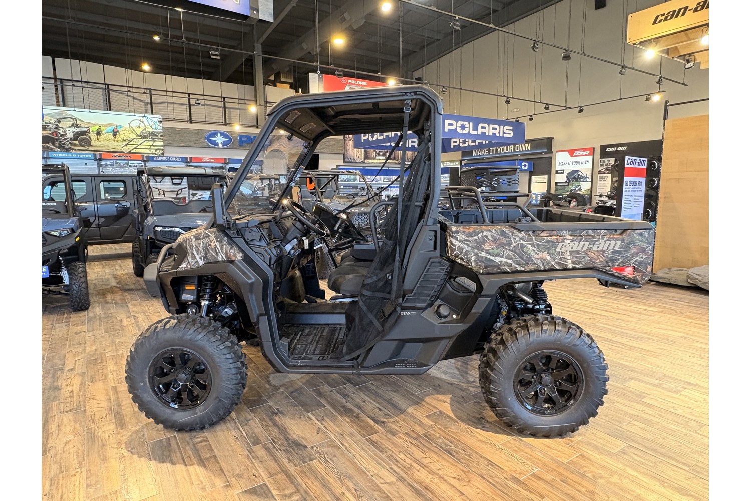 2026 Can-Am Defender XT HD11 Side x Side