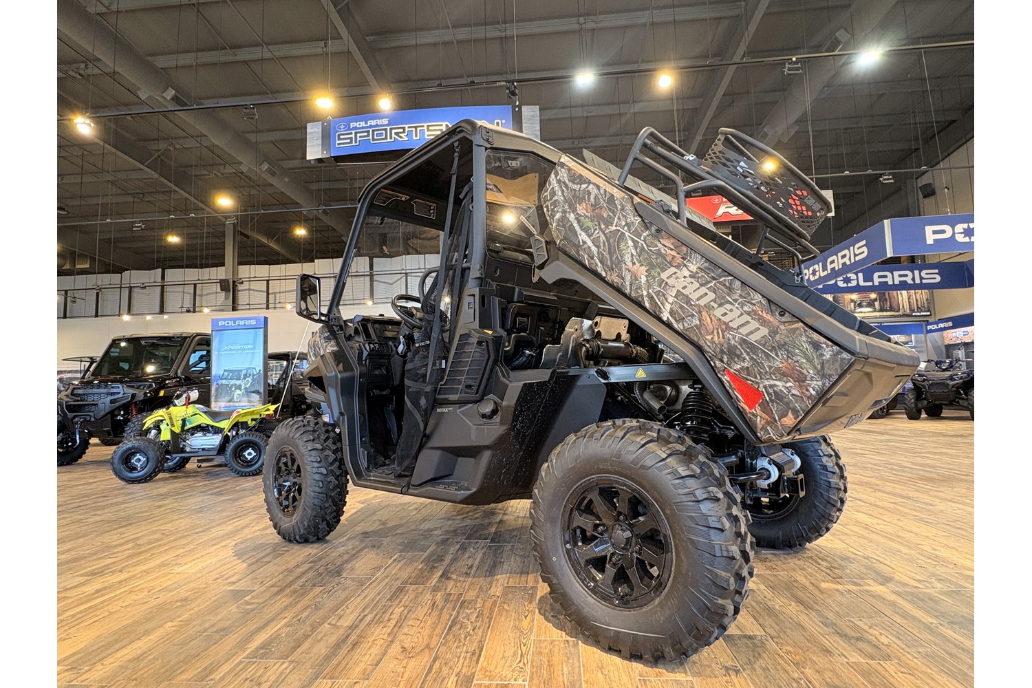 2026 Can-Am Defender XT HD11 Side x Side