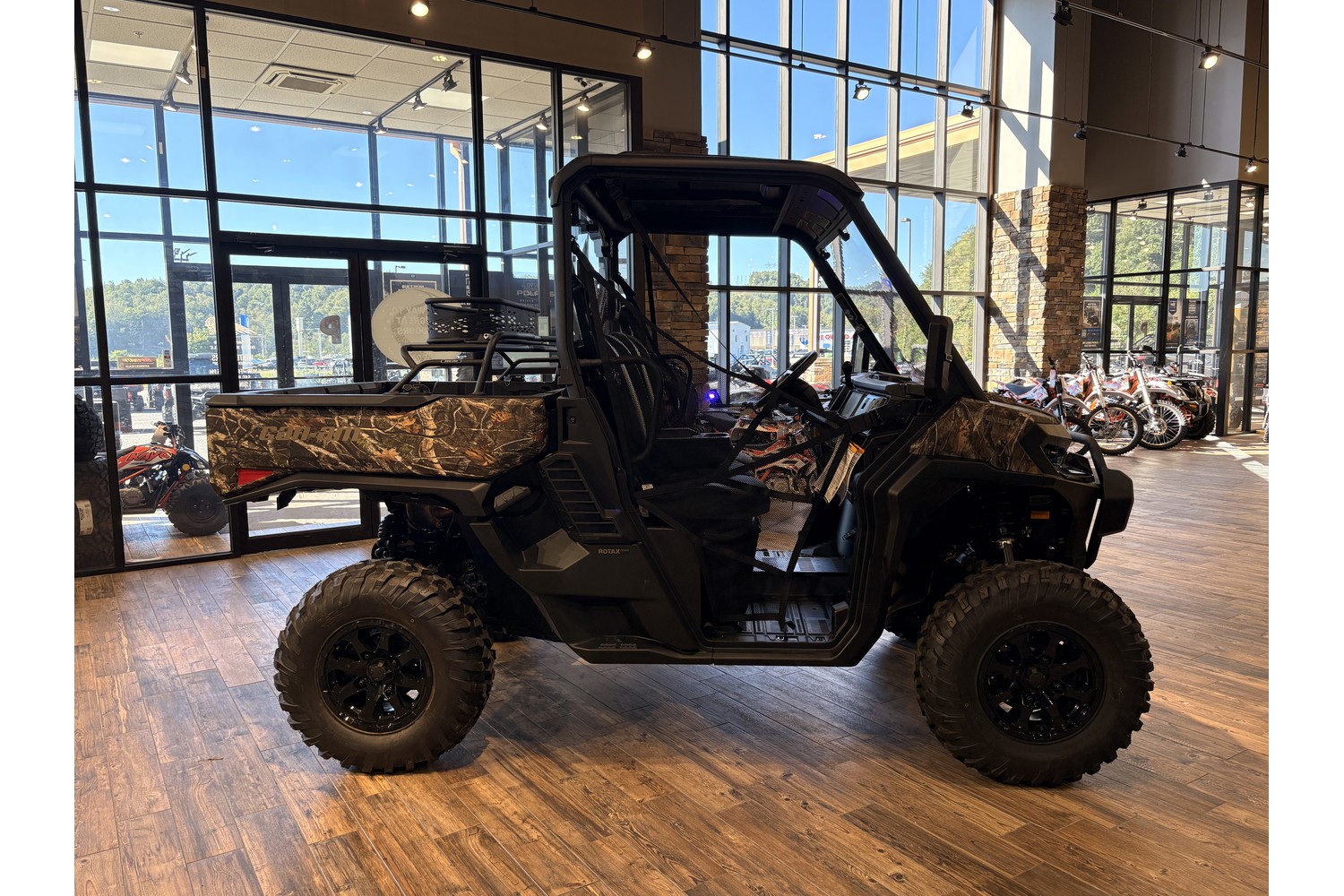 2026 Can-Am Defender XT HD11 Side x Side