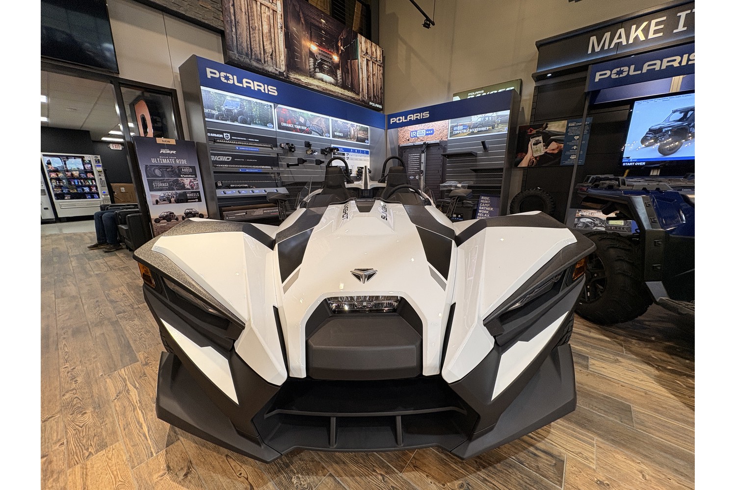 2026 Polaris Slingshot SL - Autodrive 3-Wheel Motorcycle